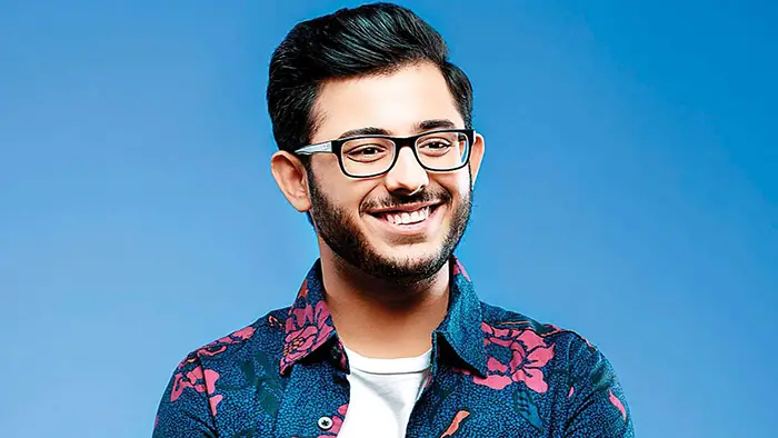 CarryMinati (Ajey Nagar) Girlfriend, Net Worth, Family, Qualification, Age and More