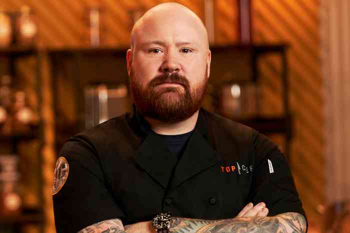 Kevin Gillespie Wife, Net Worth, Recipe, Restaurant, Height, Age, and More