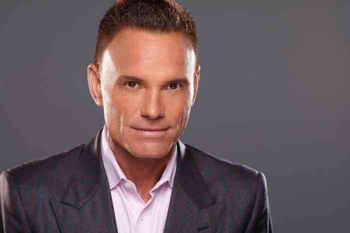 Kevin Harrington Bio, Career, Net Worth, Height, Family and More