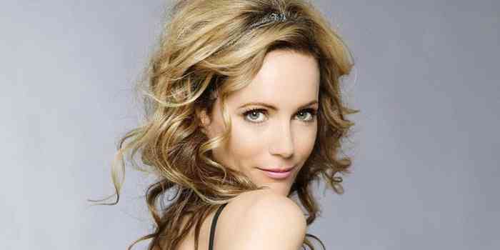Leslie Mann Net Worth, Husband, Height, Age, Bio and More