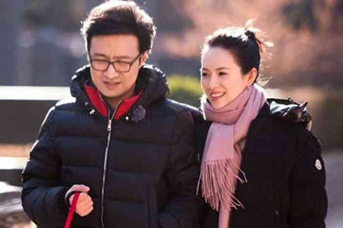 Zhang Jingchu with her husband