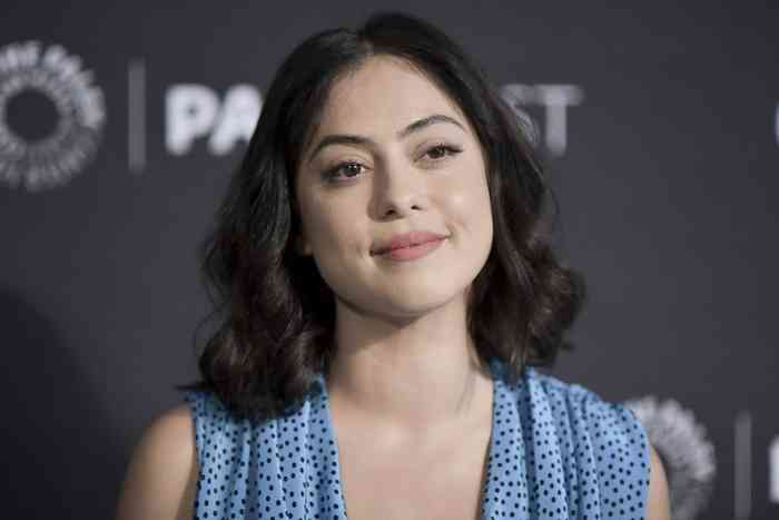 Rosa Salazar Age, Net Worth, Height, Career, Family, Bio, and More