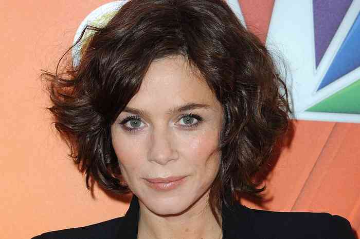 Anna Friel