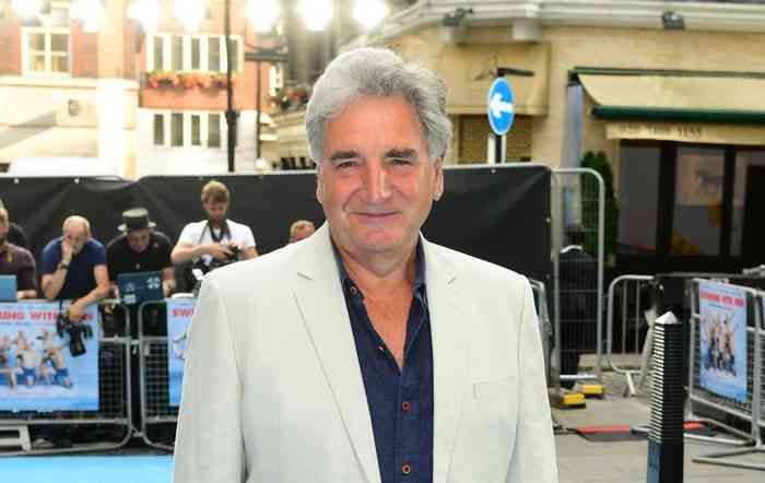 Jim Carter Net Worth Height, Age, Family and Wiki Bio