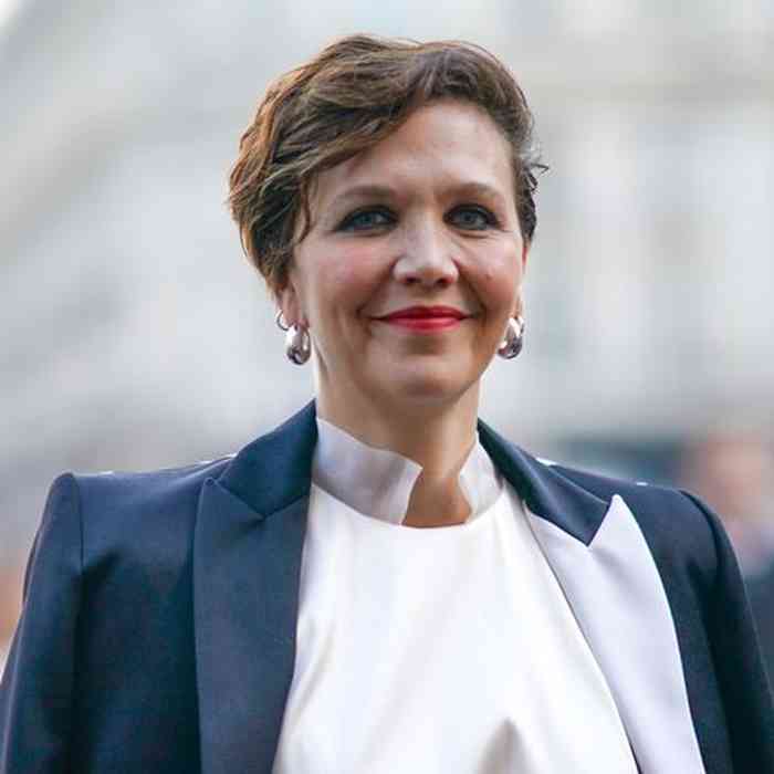 Maggie Gyllenhaal Net Worth, Height, Age, Affair, Bio, and More
