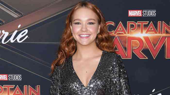 Sadie Stanley Height, Age, Net Worth, Family and Wiki Bio