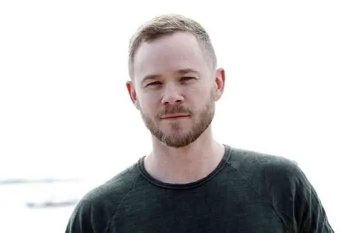 Aaron Ashmore Net Worth, Height, Age, Affair, Career, and More