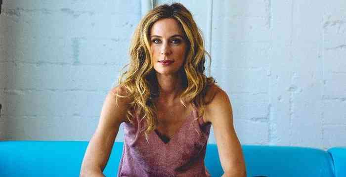 Anne Dudek Height, Net Worth, Age, Career, and More
