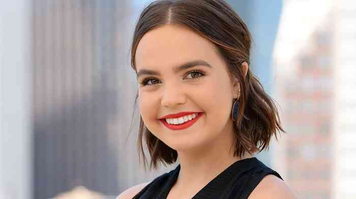 Bailee Madison Net Worth, Height, Age, Affair, Bio, and More