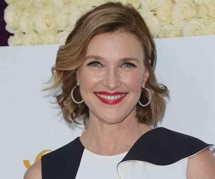Brenda Strong Net Worth, Height, Age, Affair, Career, and More