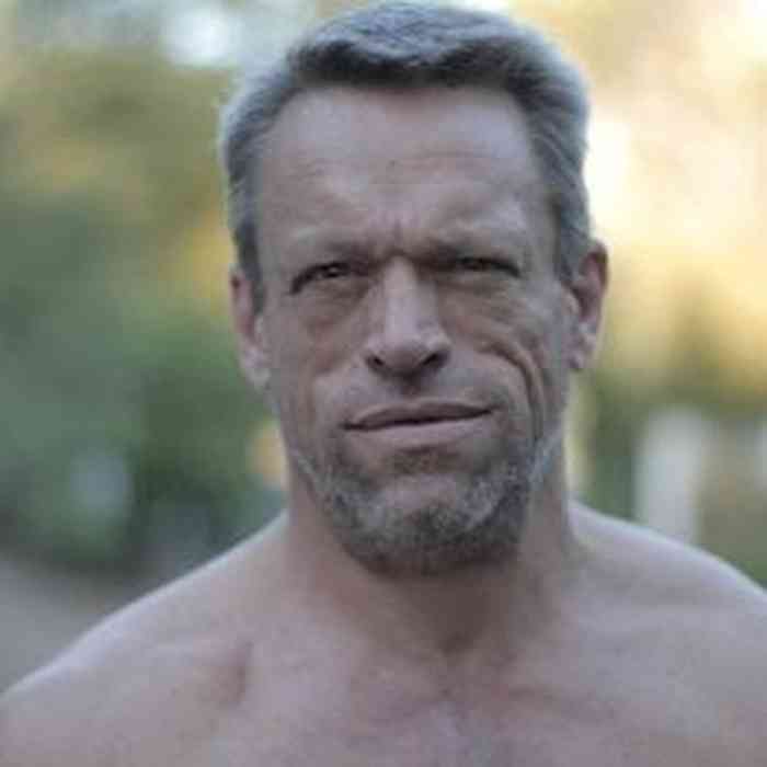 Brian Thompson Net Worth, Height, Age, Affair, Career, and More