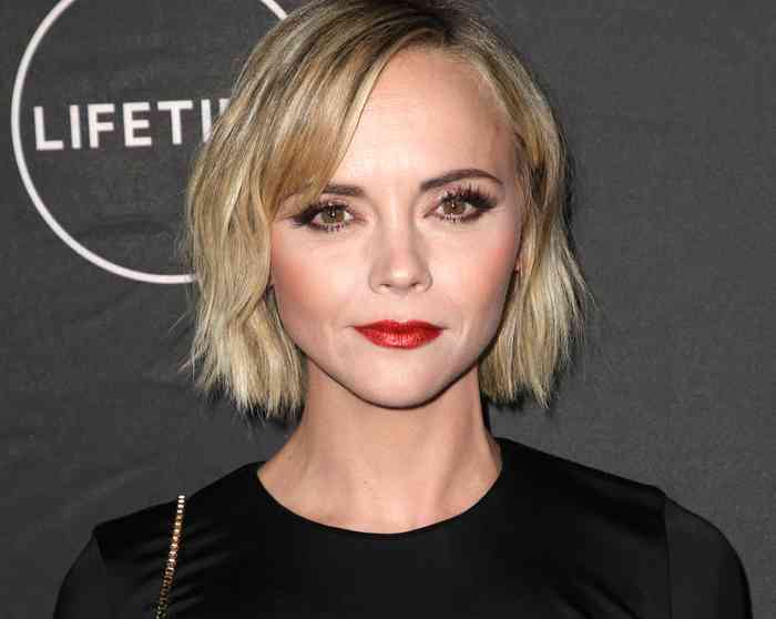Christina Ricci Net Worth, Height, Age, Family, Affair, and More