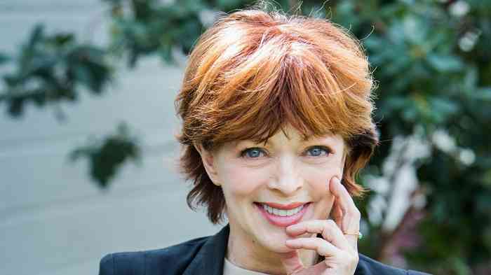 Frances Fisher Affair, Net Worth, Height, Age, Career, and More