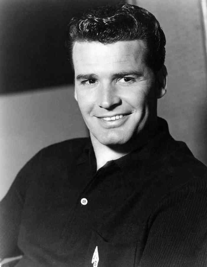 James Garner Height, Age, Net Worth, Affair, Career, and More