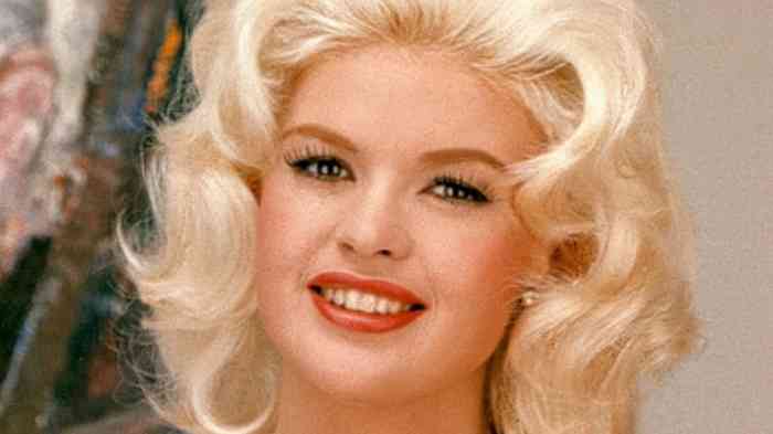 Jayne Mansfield Age, Net Worth, Height, Family, Relationship, and More