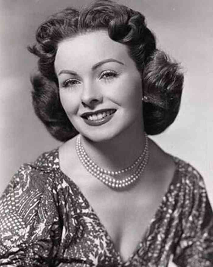 Jeanne Crain Age, Net Worth, Height, Affair, Career, and More