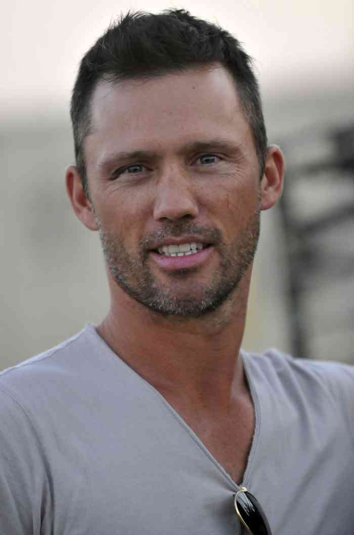 Jeffrey Donovan Height, Age, Net Worth, Affair, Career, and More