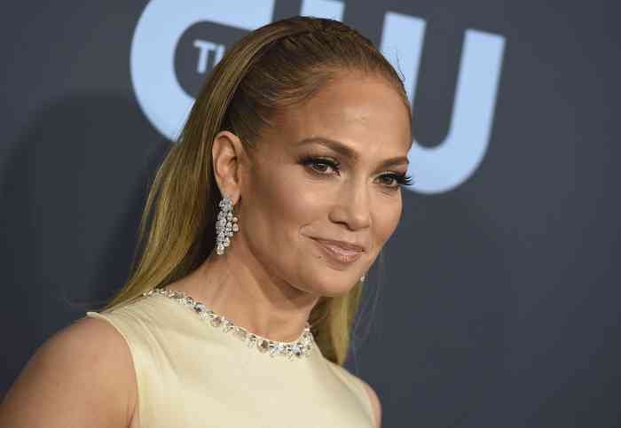 Jennifer Lopez Height, Age, Net Worth, Affair, Career, and More