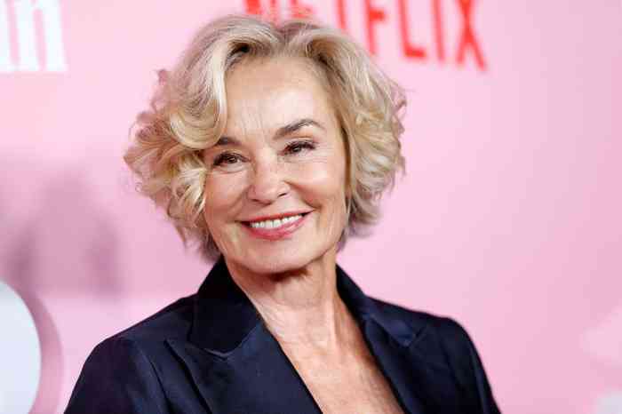 Jessica Lange Net Worth, Height, Age, Affair, Career, and More