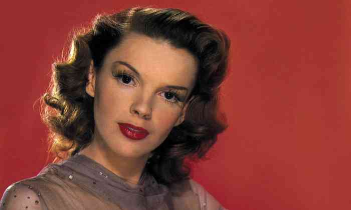 Judy Garland Net Worth, Height, Age, Family, Career, and More