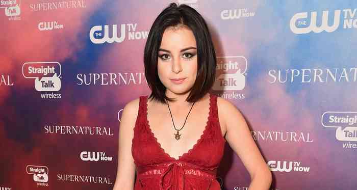 Katie Sarife Age, Net Worth, Height, Affair, Career, and More