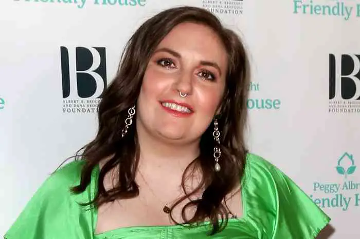 Lena Dunham’s Net Worth, Height, Age, Affairs, Career, and More