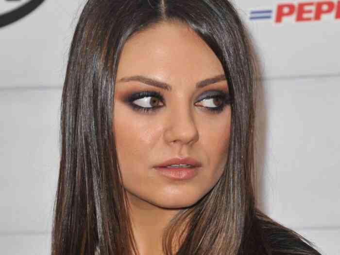 Mila Kunis Net Worth, Height, Age, Affair, Family, and More