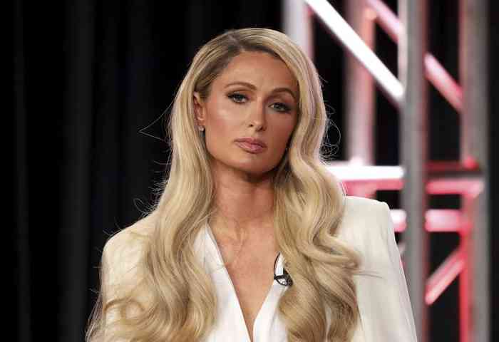 Paris Hilton Age, Net Worth, Height, Family, Relationship, and More