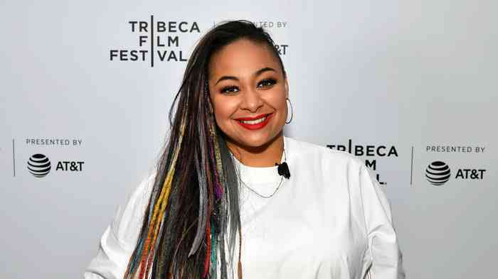 Raven Symone Height, Net Worth, Age, Family, Affair, and More