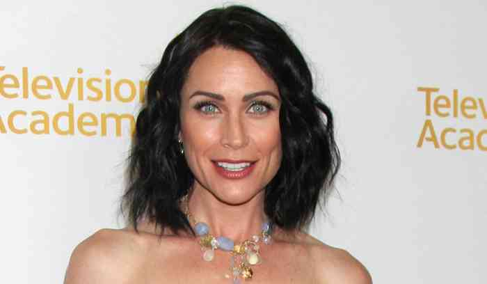 Rena Sofer Age, Net Worth, Height, Affair, Career, and More
