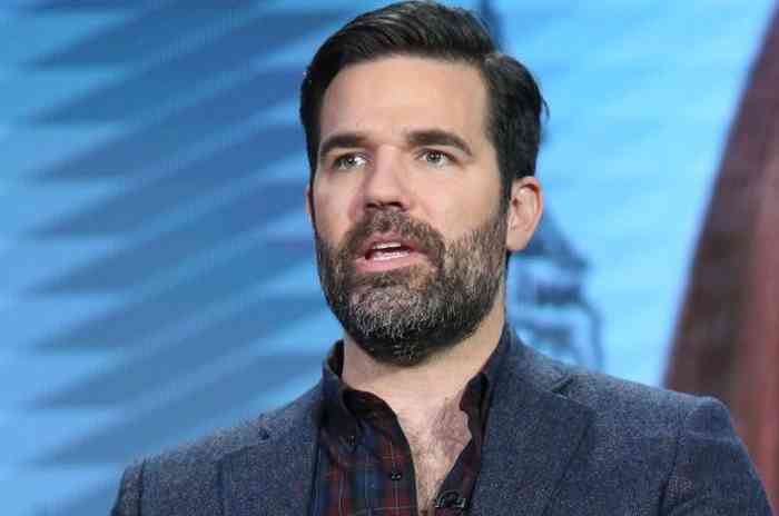Rob Delaney Net Worth, Height, Age, Family, Affair, Bio, and More