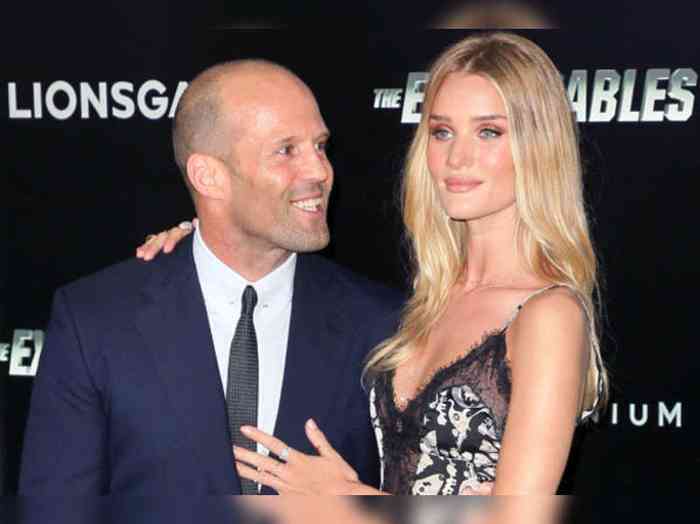 Rosie Huntington-Whiteley Net Worth, Age, Height, Affair, Career, and More