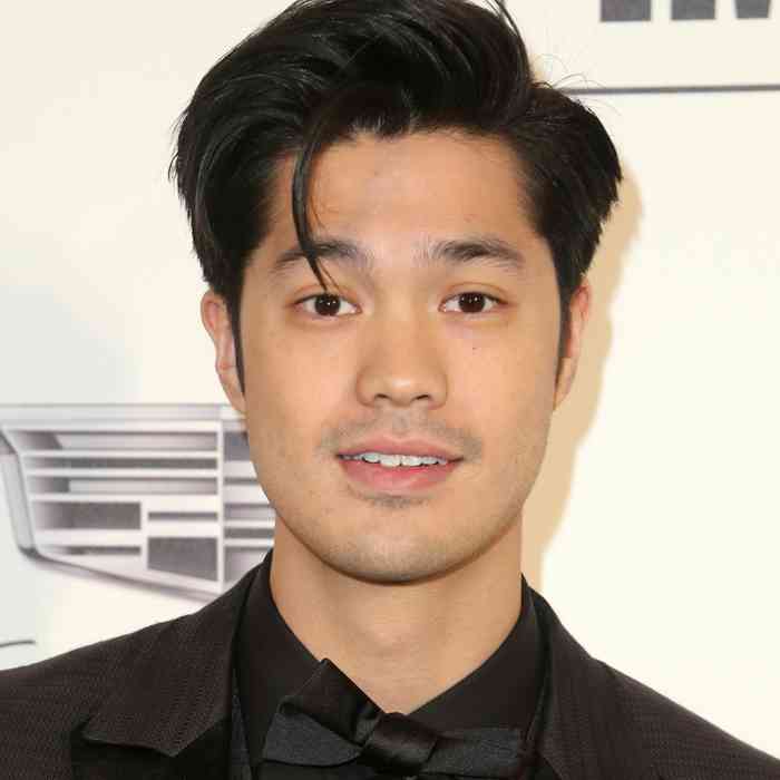 Ross Butler Height, Net Worth, Age, Family, Affair, and More