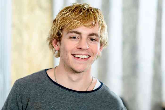 Ross Lynch Net Worth, Age, Height, Family, Wiki Bio, And More