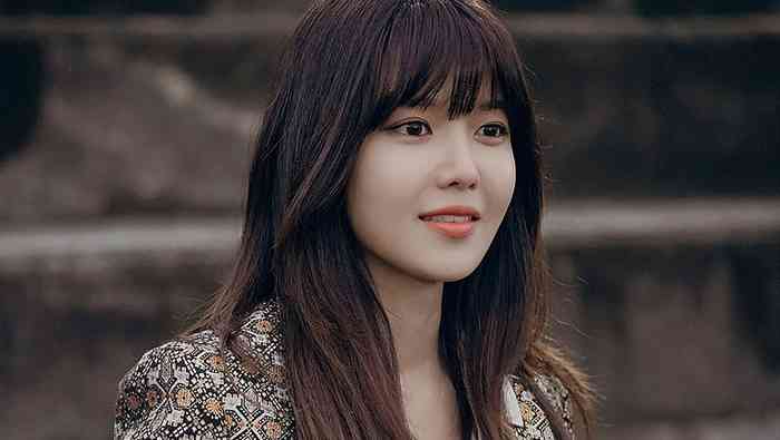 Sooyoung Net Worth, Height, Age, Family, Affair, and More