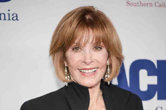 Stefanie Powers Net Worth, Height, Age, Affair, Career, and More