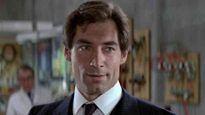 Timothy Dalton Net Worth, Height, Age, Affair, Career, and More