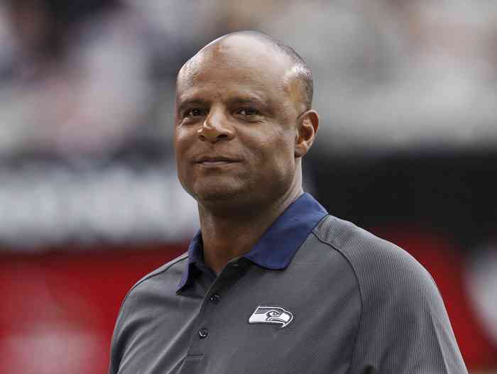 Warren Moon Net Worth, Age, Height, Affair, Career, and More
