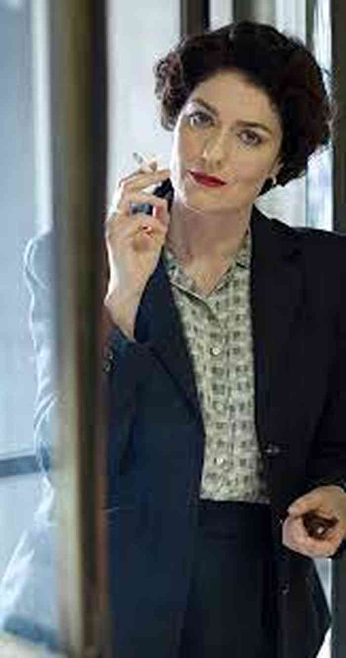 anna-chancellor-age-net-worth-height-affair-career-and-more