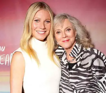 Blythe Danner Affair Height Net Worth Age Career And More