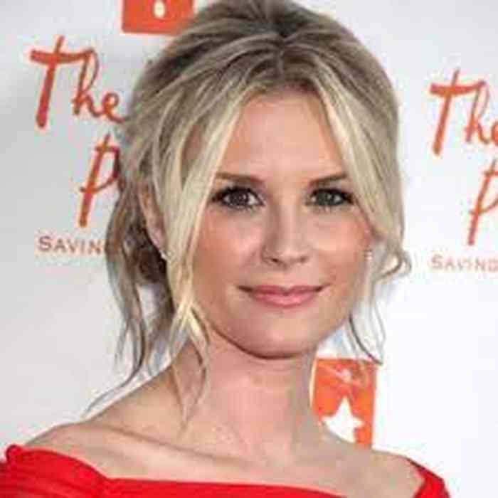 Bonnie Somerville Net Worth, Height, Age, Affair, Career, and More