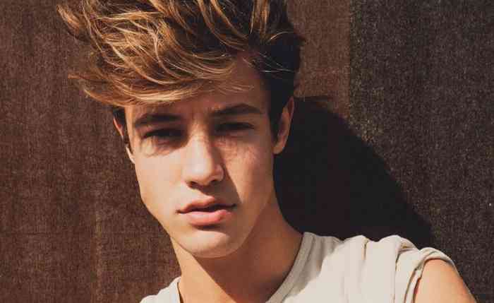 Cameron Dallas Net Worth, Height, Age, Affair, Career, and More