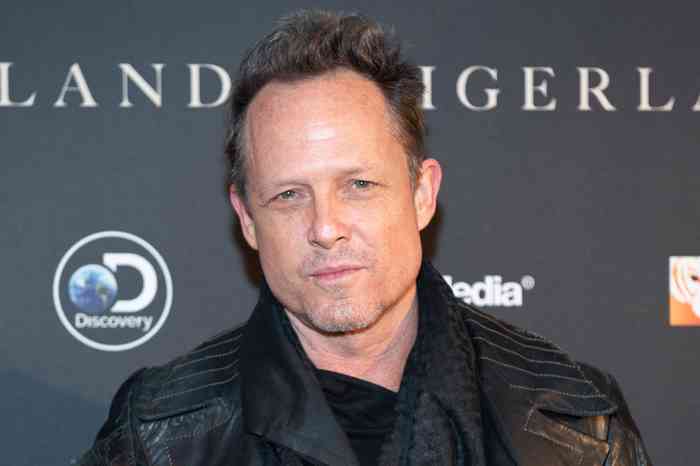 Dean Winters Affair, Height, Net Worth, Age, Career, and More