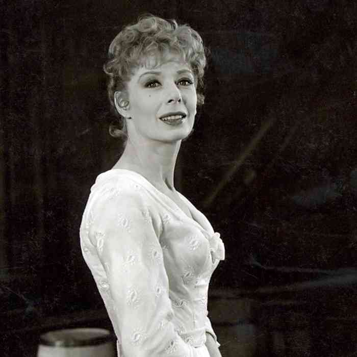 Gwen Verdon Age, Net Worth, Height, Affair, Career, and More