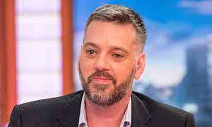 Iain Lee Height, Age, Net Worth, Affair, Career, and More