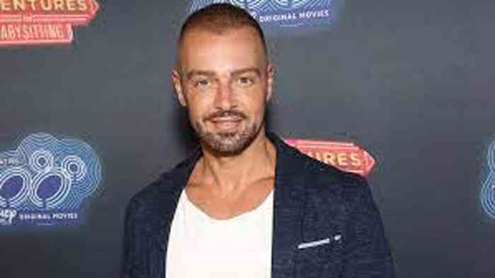 Joey Lawrence Age, Net Worth, Height, Affair, Career, and More
