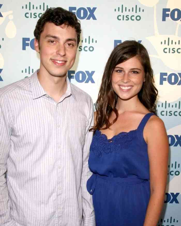 John Francis Daley Net Worth, Height, Age, Affair, Career, and More