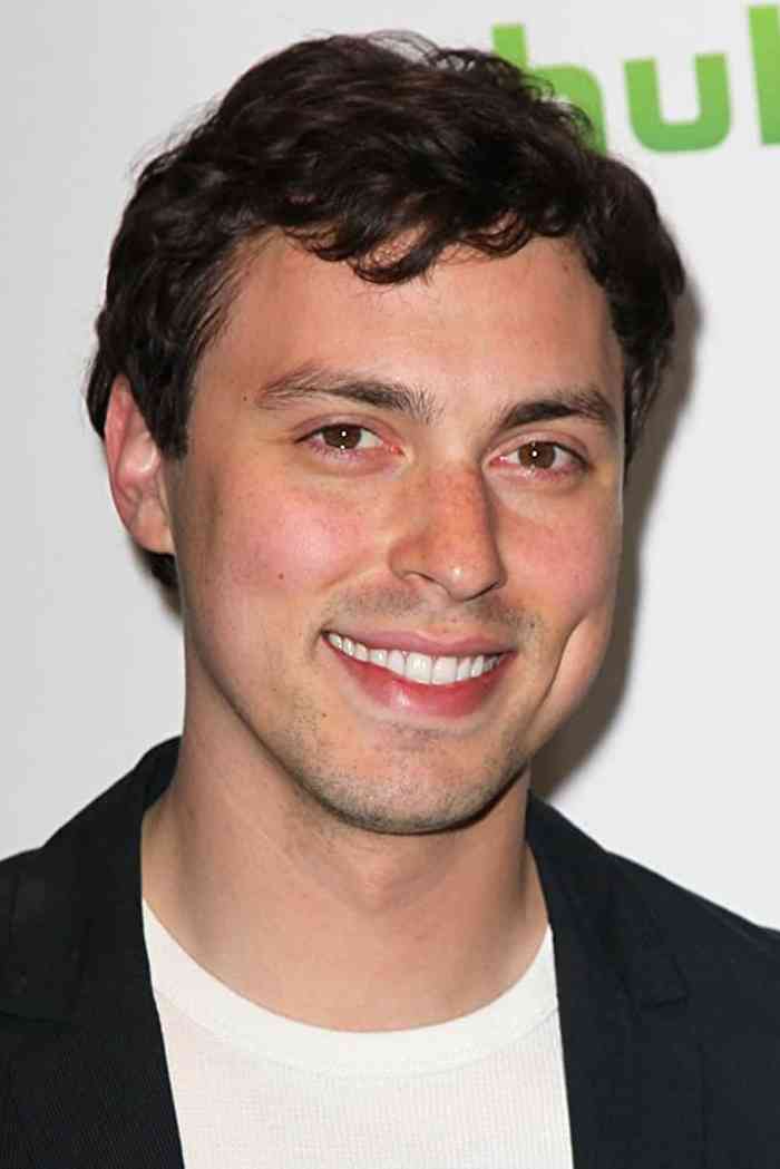 John Francis Daley Net Worth, Height, Age, Affair, Career, and More