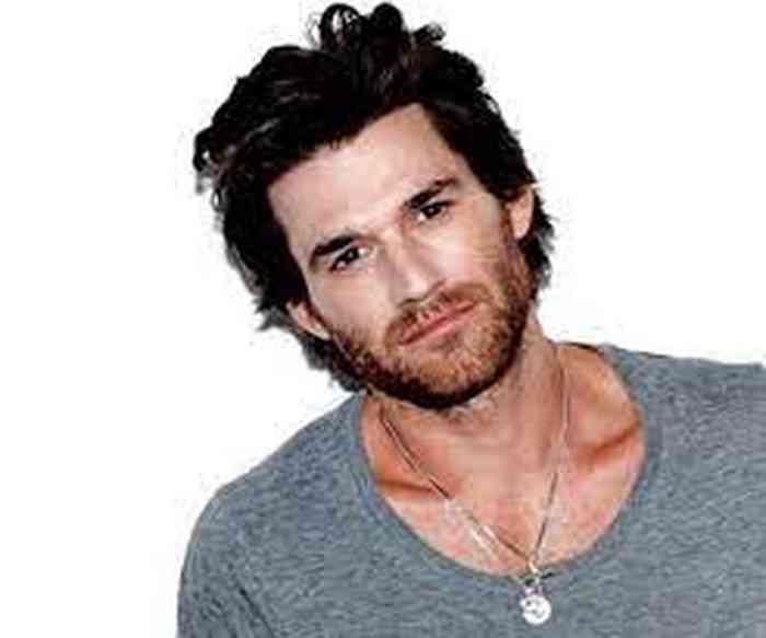 Johnny Whitworth