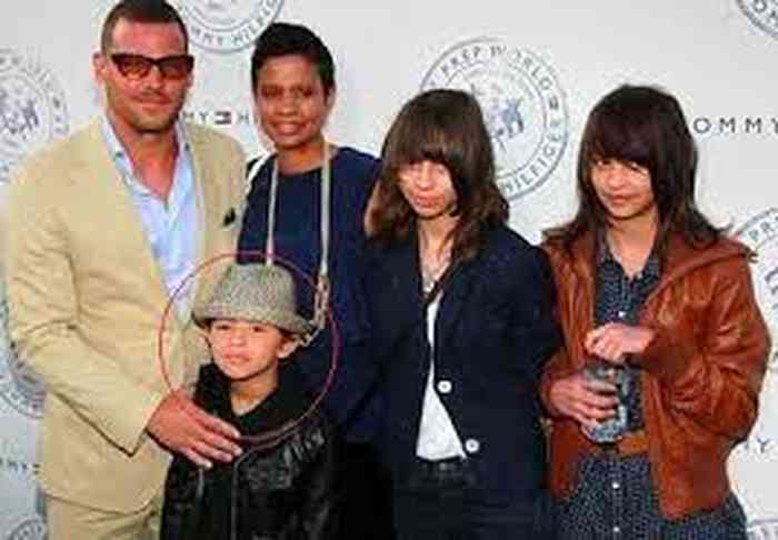 Justin Chambers Images